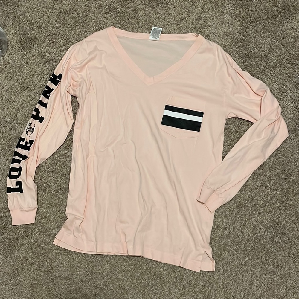PINK Victoria’s Secret Long Sleeve Tee